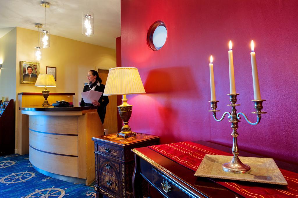 Logues Liscannor Hotel Extérieur photo